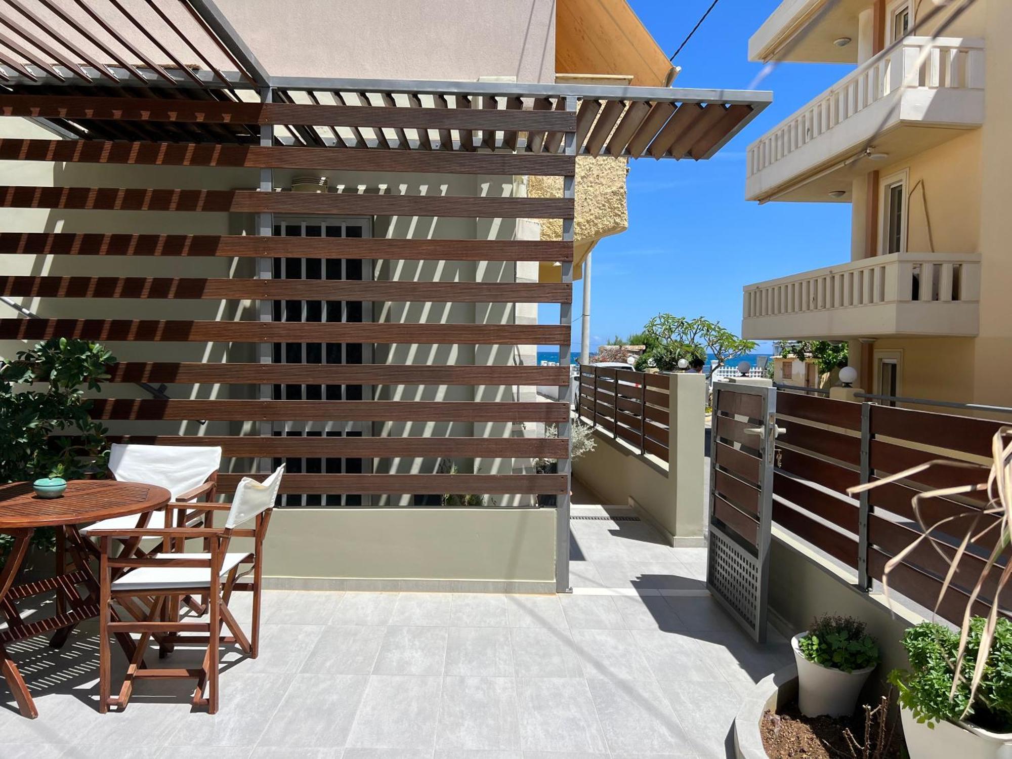 Artemis Rooms Two Steps By The Sea Platanés Exterior foto